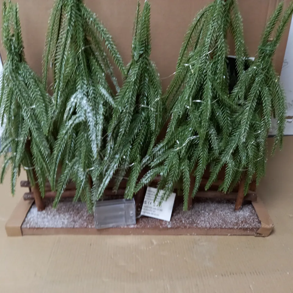 LOT OF 5 BRAND NEW BOXED LED TREE BLOCKS