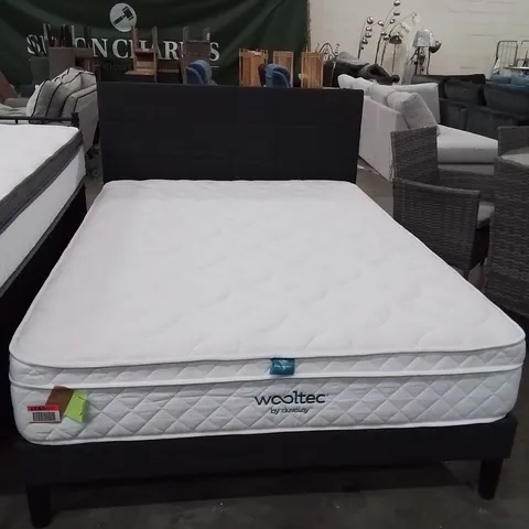BEDFRAME WITH MATTRESS DOUBLE 