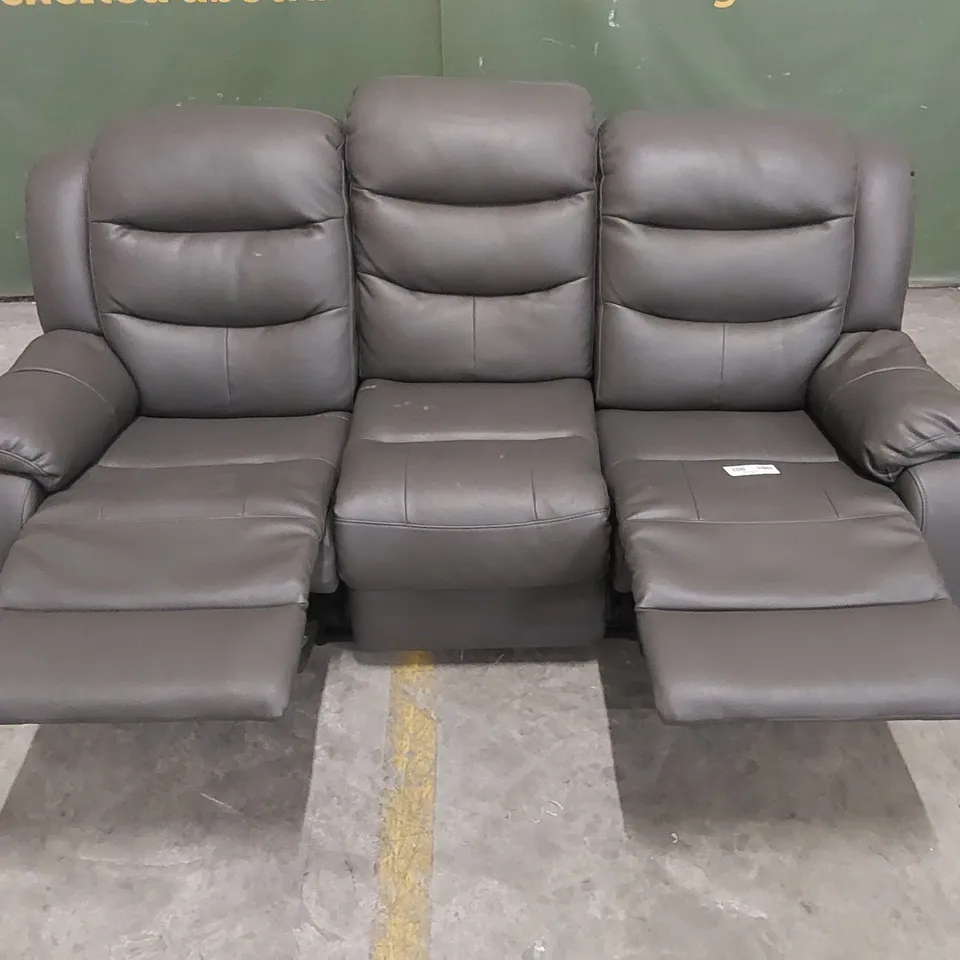 DESIGNER MANUAL RECLINING 3 SEATER SOFA 