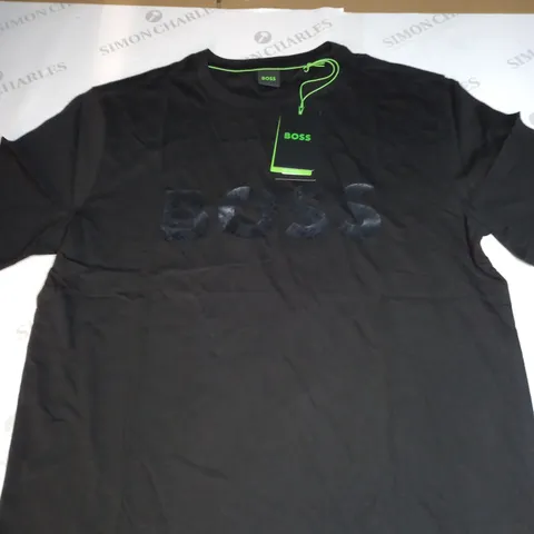 HUGO BOSS PRINT T-SHIRT SIZE L