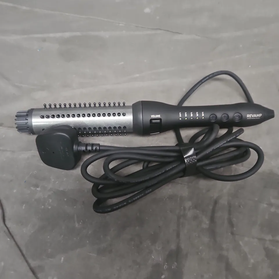 BOXED REVAMP VOLUME AND WAVE CERAMIC HOT BRUSH BR-1350X-GB