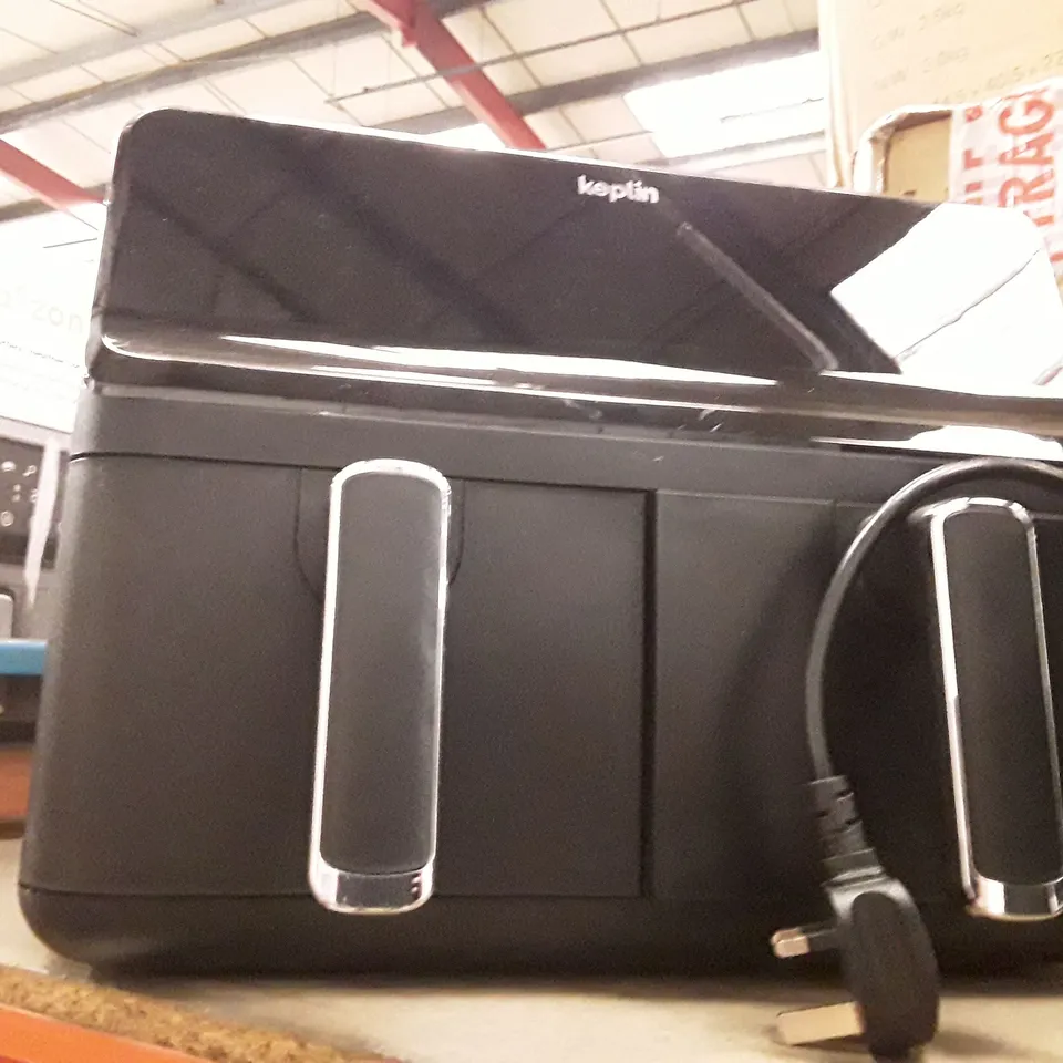 UNBOXED KEPLIN AIR FRYER WITH DUAL COOKING ZONES BLACK COLOUR