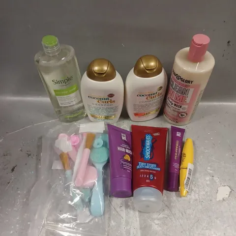 APPROXIMATELY 20 ASSORTED COSMETIC PRODUCTS INCLUDE - SOAP&GLORY BODY WASH - GIVE ME HAIR MASK - SIMPLE MICELLAR WATER - ETC