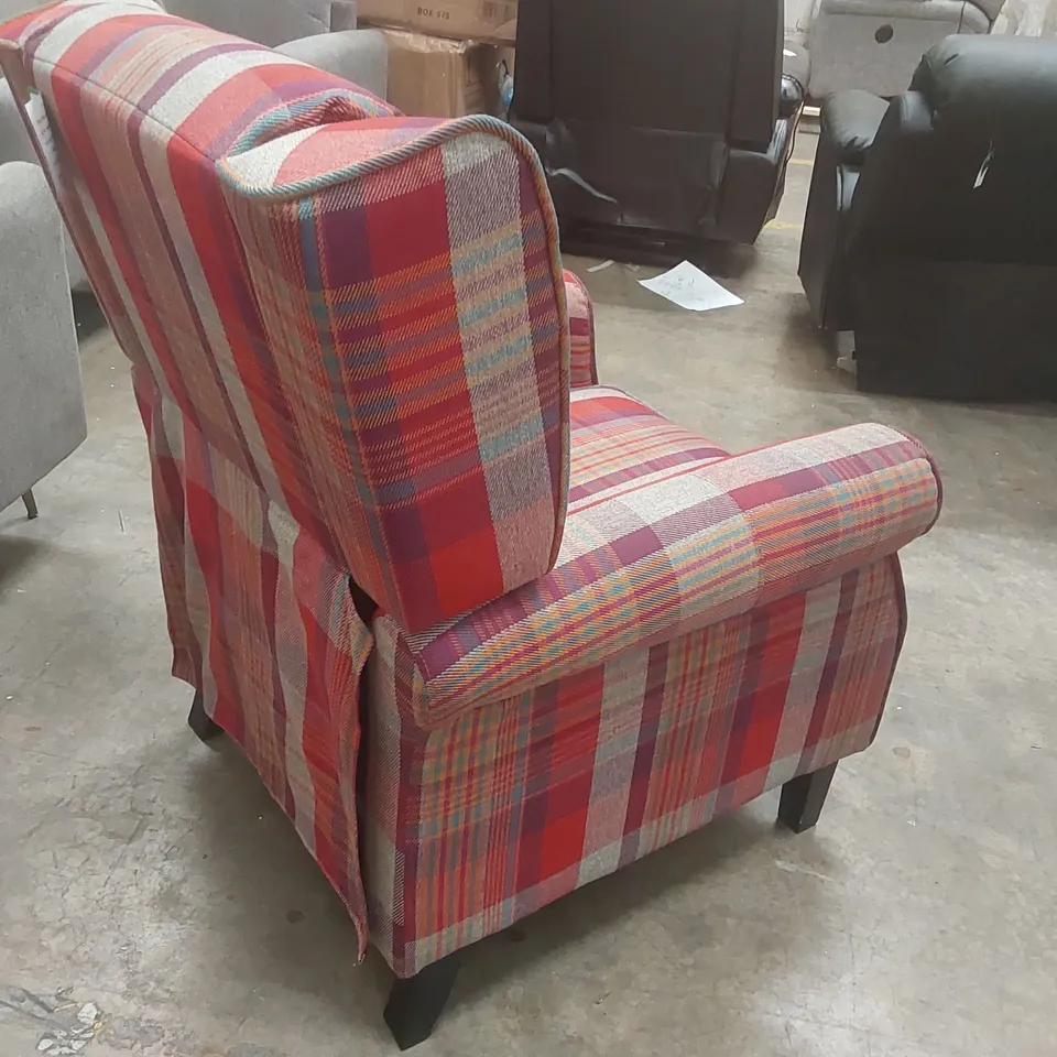 QUALITY DESIGNER FABRIC UPHOLSTERED PUSH-BACK RECLINER ARMCHAIR