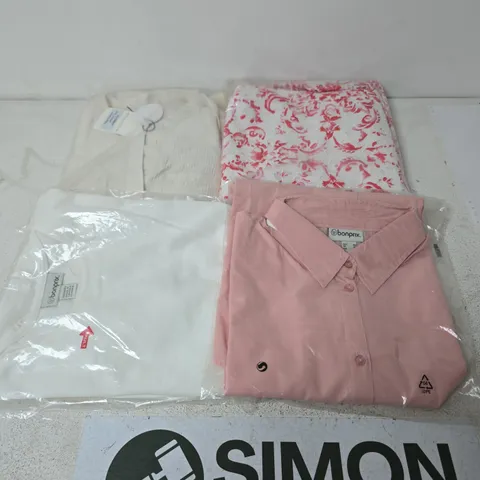 APPROXIMATELY 23 ASSORTED CLOTHING ITEMS IN VARIOUS SIZES, STYLES & SIZES TO INCLUDE MIDNIGHT BLUE BLOUSE , DARK BLUE JUMPSUIT , IVORY T-SHIRT , ETC - COLLECTION ONLY 