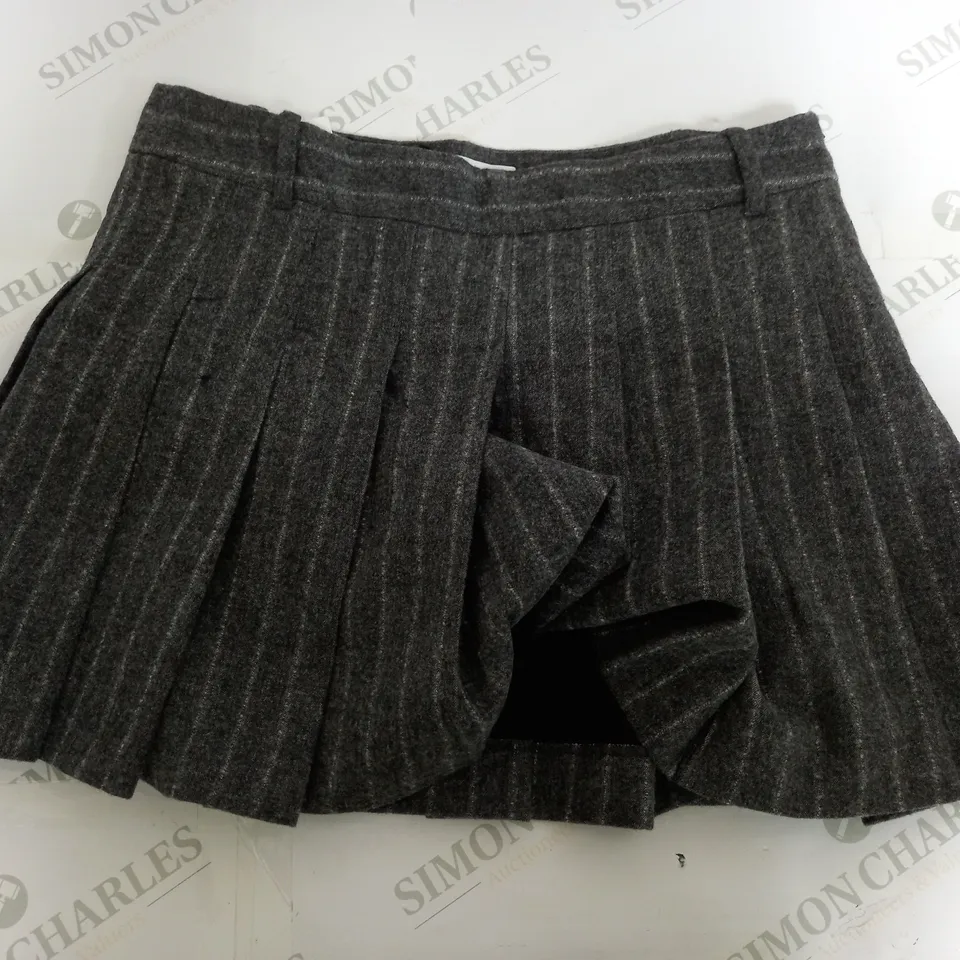 ZARA FORMAL STRIPED SKIRT IN GREY - MEDIUM