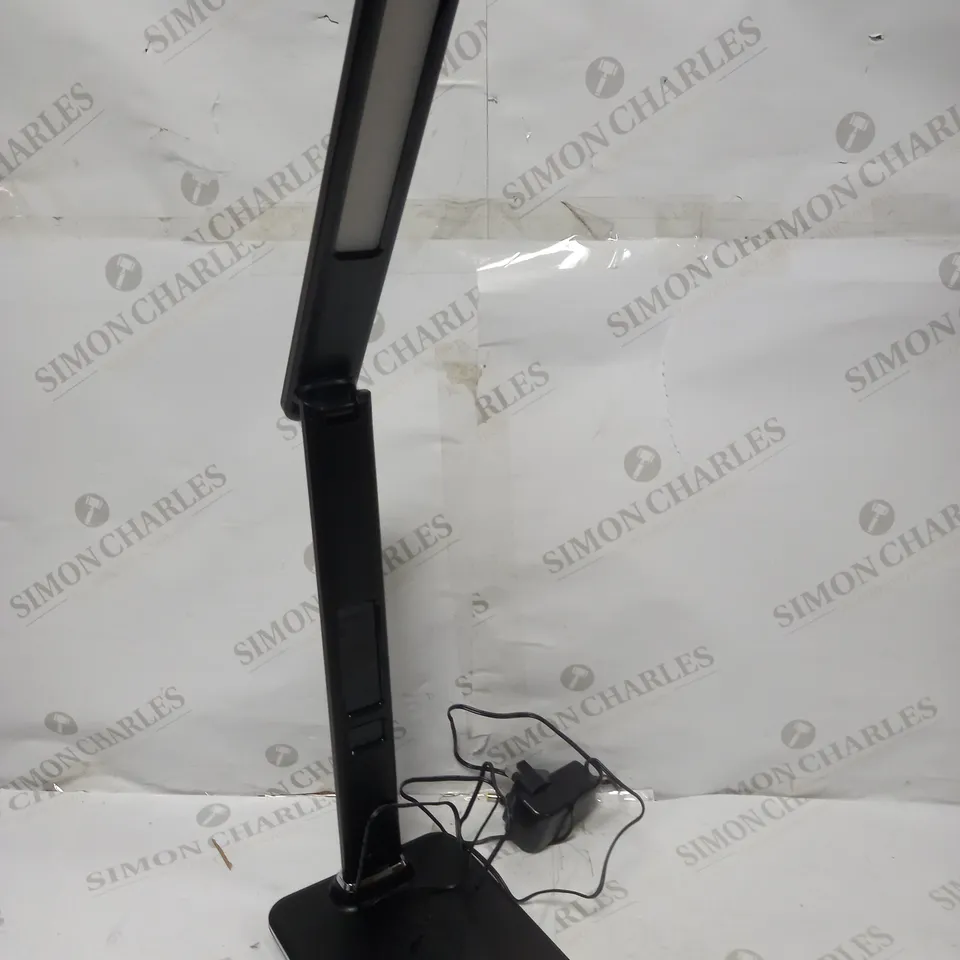 GROOV-E ARES TOUCH CONTROL LED DESK LAMP