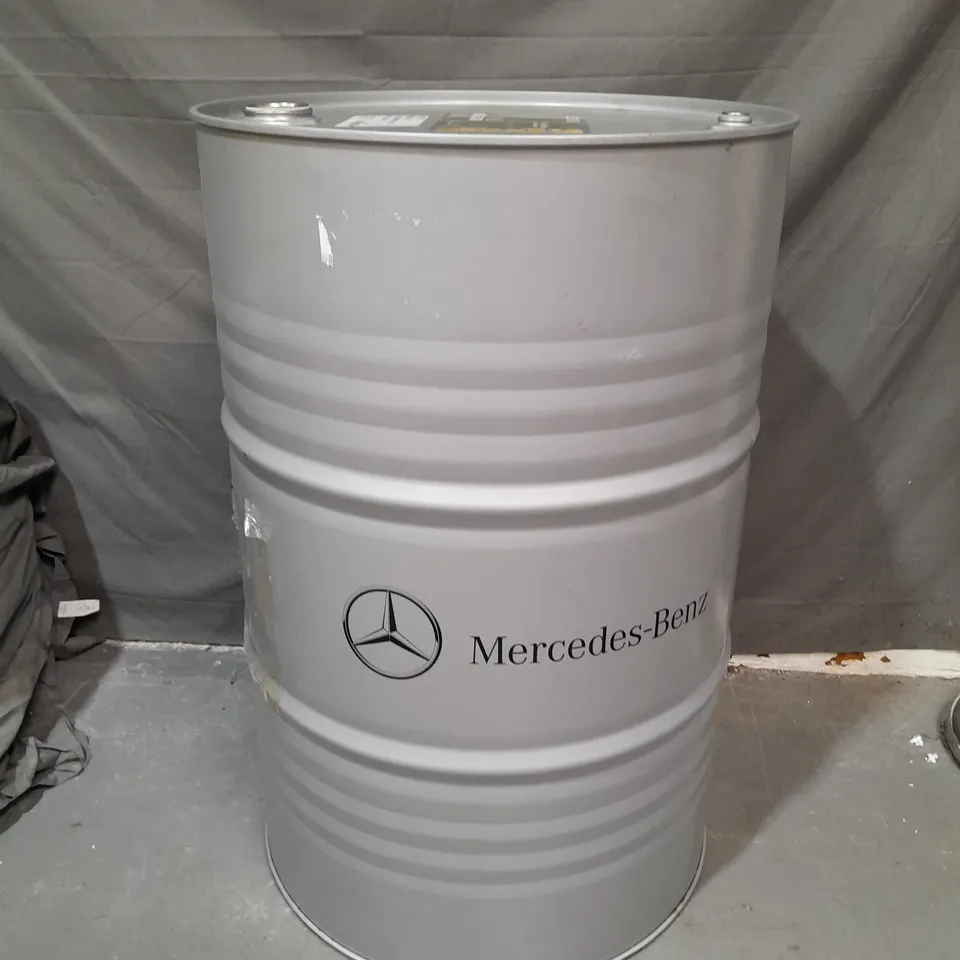 MERCEDES BENZ BRANDED 210 LITRE ENGINE OIL DRUM