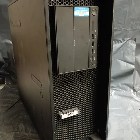 LENOVO THINKSTATION P500