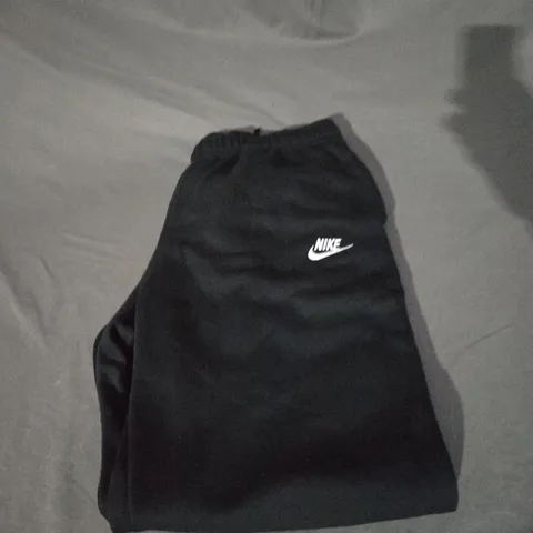 NIKE FLEECED TRACKSUIT BOTTOMS SIZE XL