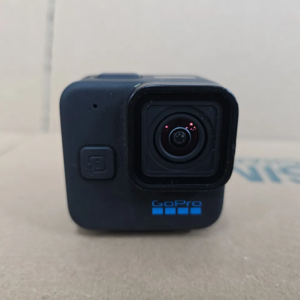 GOPRO HERO11 BLACK MINI ACTION CAMERA 