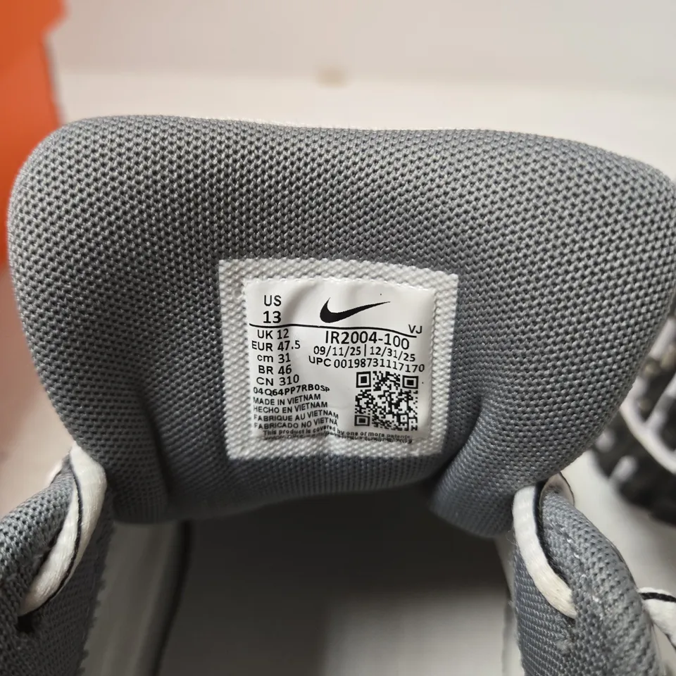 NIKE RUNNING SHOES – MEN'S, UK 12 (US 13), GREY/BLACK