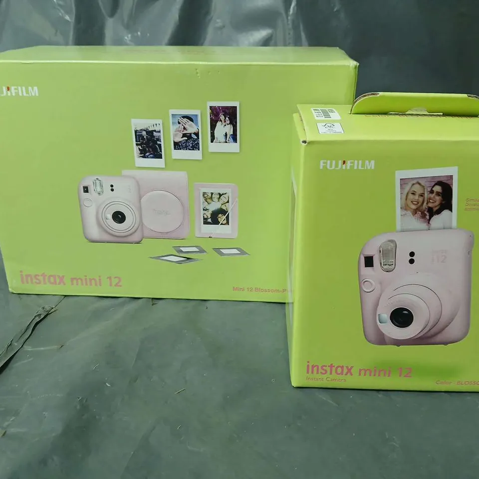 BOXED INSTAX MINI 12 CAMERA IN BLOSSOM PINK