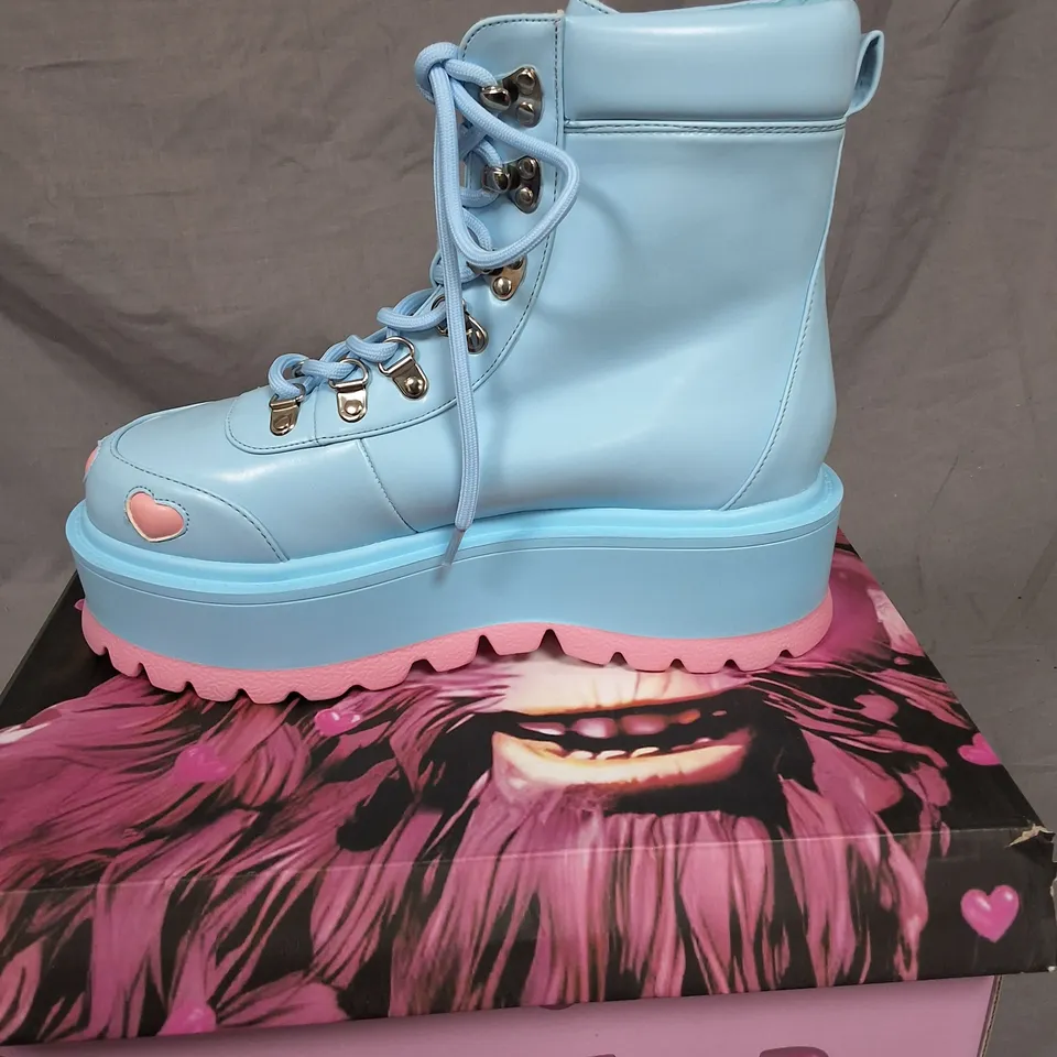 KOI CHIBI CHERUB KAWAII HEART BOOTS IN BLUE - UK 6