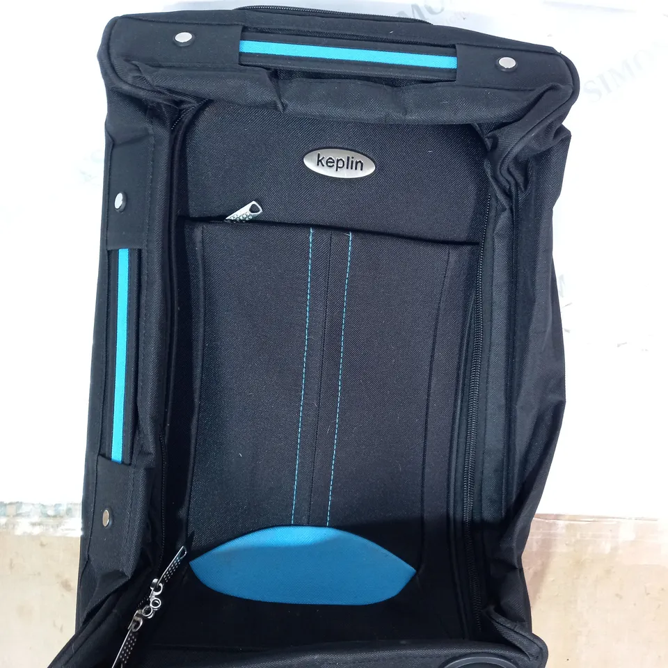 KEPLIN TRAVEL BAG IN BLACK/BLUE