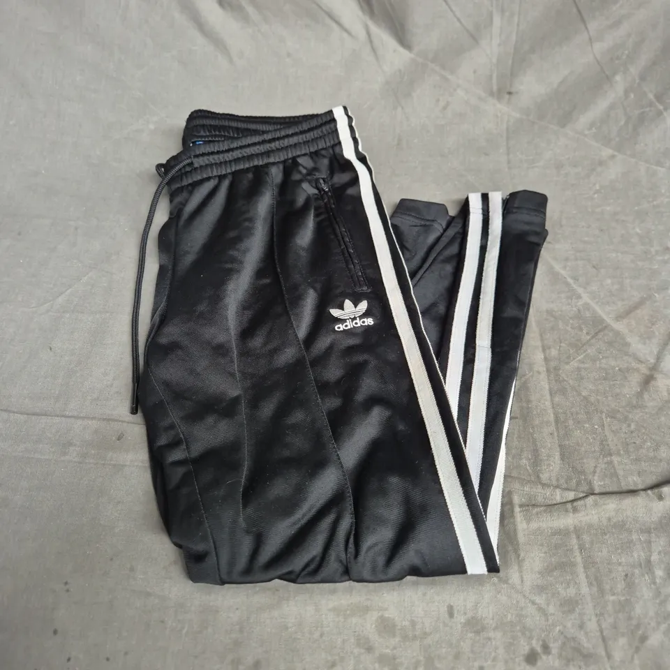 ADIDAS BLACK TRACK PANTS WITH WHITE SIDE STRIPES – UK 10