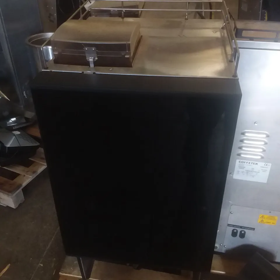 COFFETEK VITRO ESPRESSO SINGLE MAX COFFEE MACHINE 1GBVTRESP04