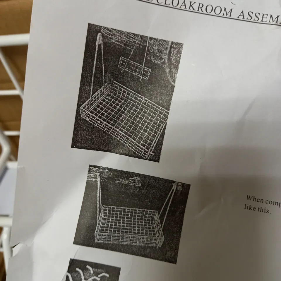 MOBILE CLOAKROOM