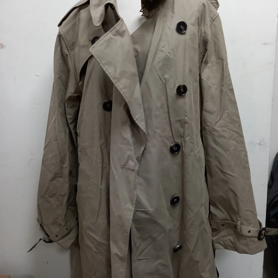 M&S HERITAGE OUTWEAR LIMITED EDITION TRENCH COAT IN STONE GREY - LARGE