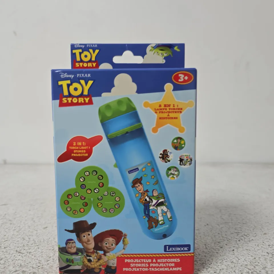 TOY STORY PROJECTOR & LIGHT (2 IN 1)