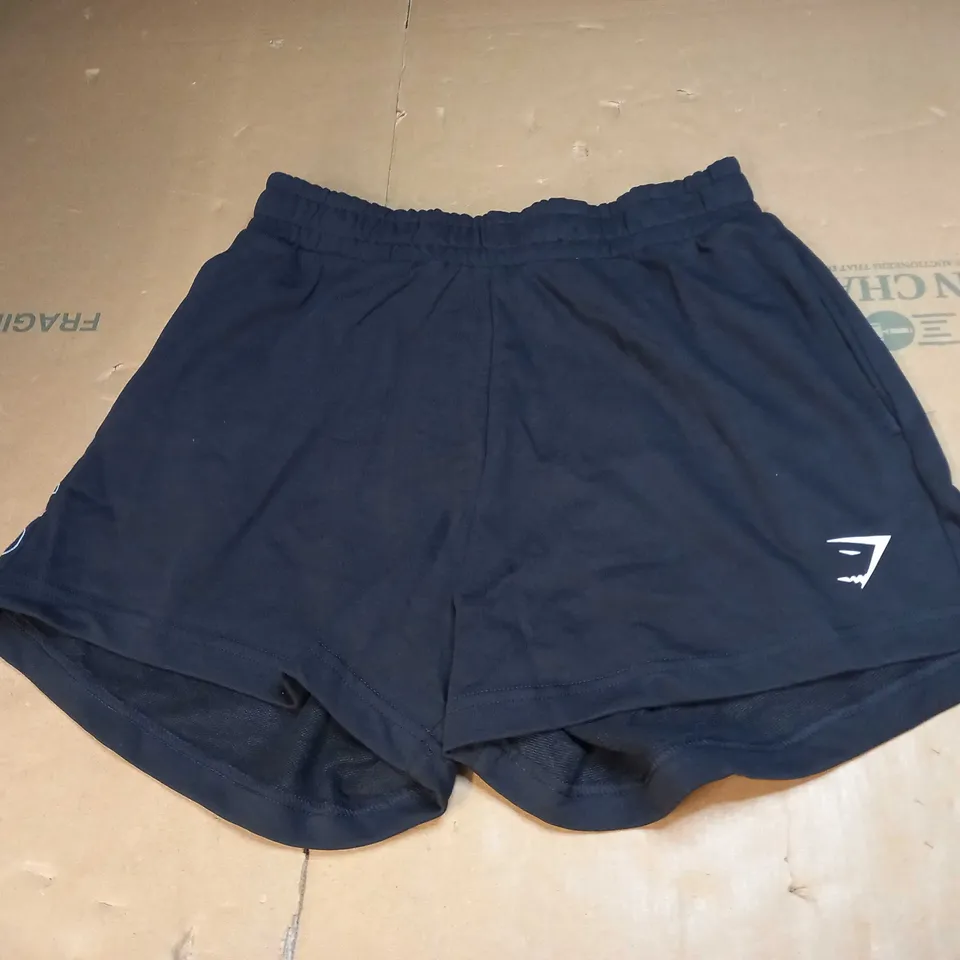 GYMSHARK LOGO FLEECED SHORTS SIZE S