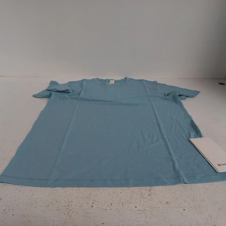 LULULEMON JERSEY TRAINING SHORT SLEEVE TOP – LIGHT BLUE, WOMEN'S UK 10 (US 6)