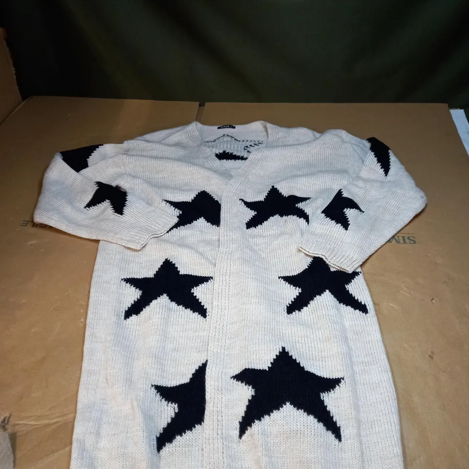 WOMENS NATURAL STAR CARDIGAN SIZE 12