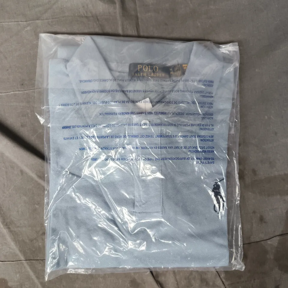 BAGGED RALPH LAUREN SLIM FIT POLO TOP IN LIGHT BLUE SIZE MEDIUM