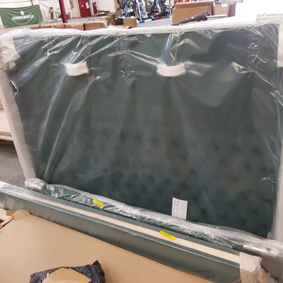 WRAPPED DESIGNER VELVET UPHOLSTERED BED FRAME IN EMERALD GREEN // SIZE UNSPECIFIED (4 PIECES)