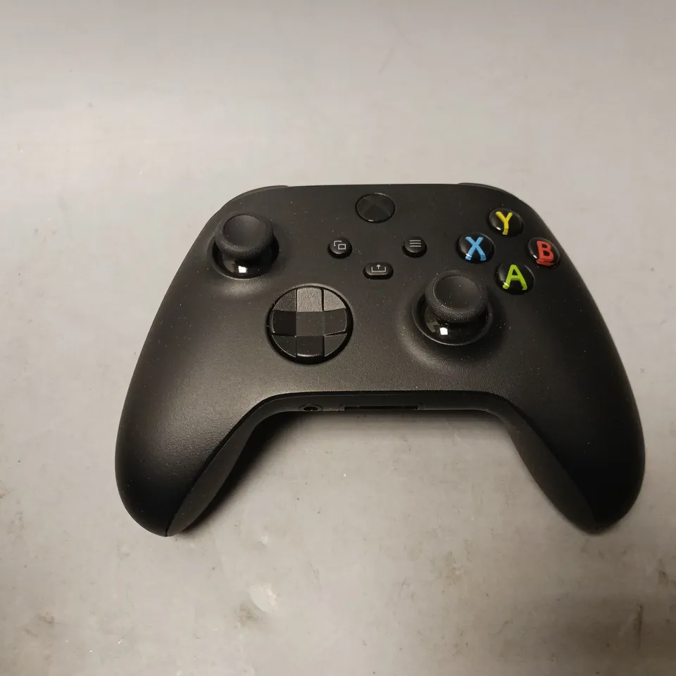 XBOX SERIES S 1 TB DIGITAL CONSOLE 