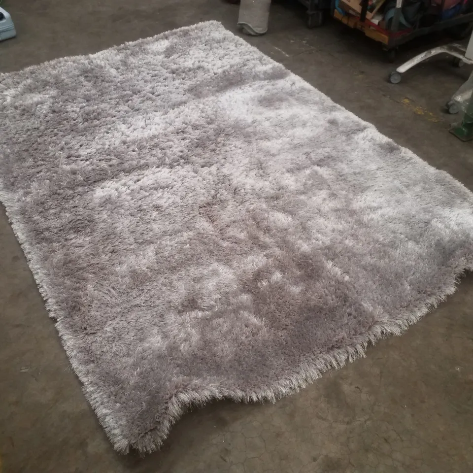 QUALITY DESIGNER AREA RUG APPROXIMATELY 200×290CM