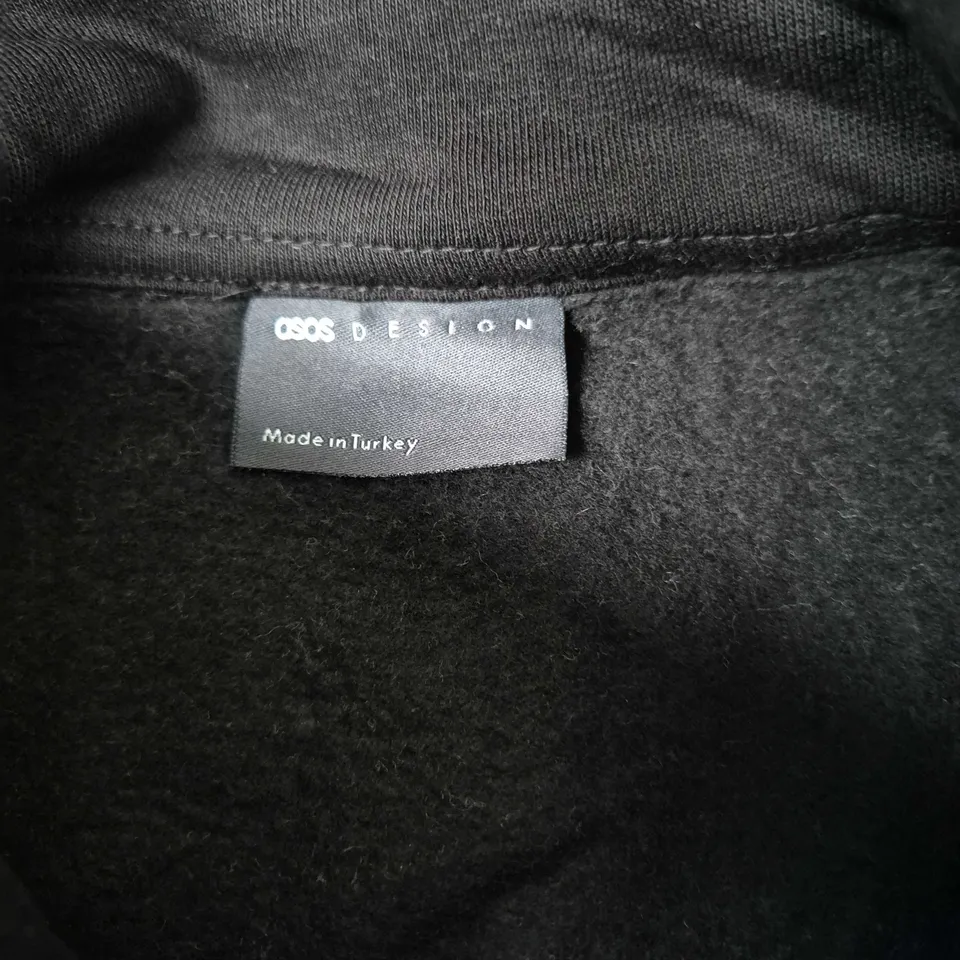 COS DESIGN COLOURBLOCK SWEATSHIRT – BLACK WITH WHITE STRIPE, MADE IN TURKEY