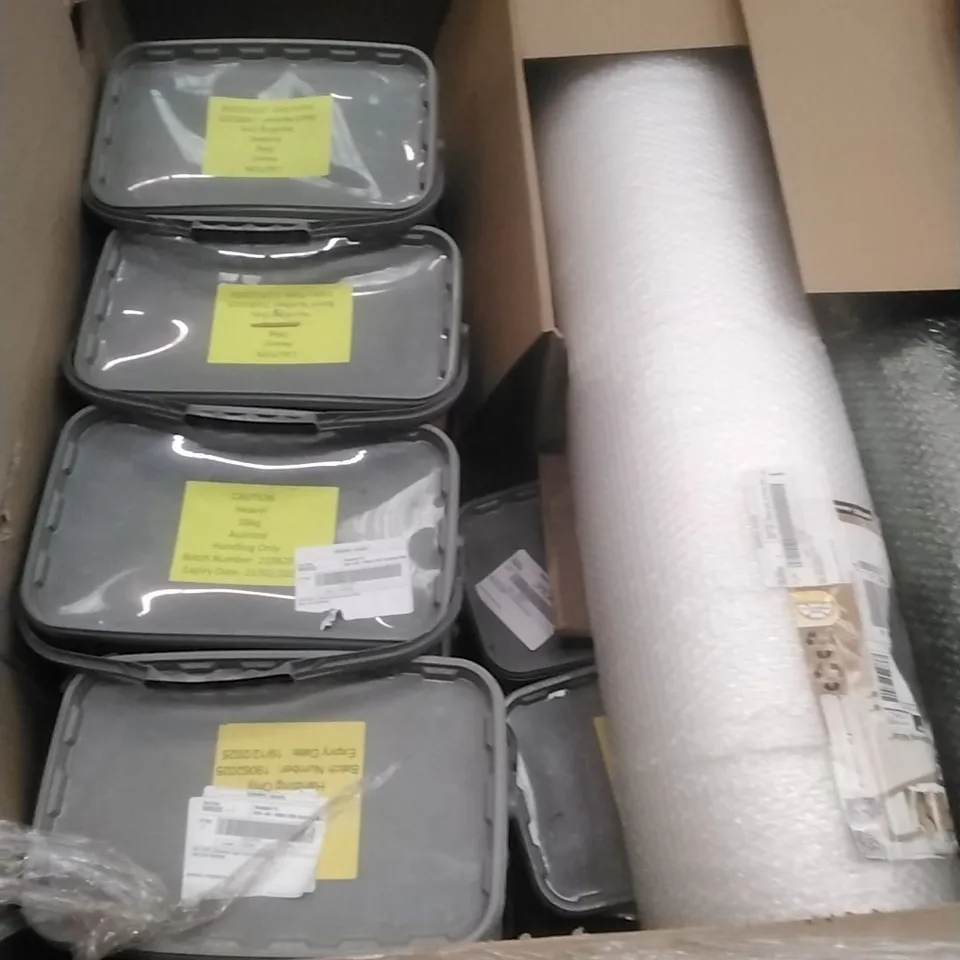 PALLET OF ASSORTED DIY, HOME IMPROVEMENT AND BUILDING PRODUCTS TO INCLUDE; PERMANENT POTHOLE REPAIR, BUBBLE WRAP ETC