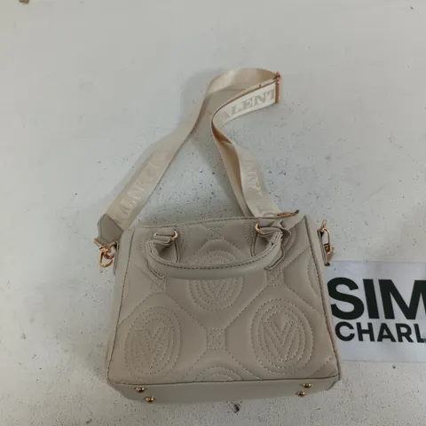 VALENTINO ORLANDI BEIGE QUILTED LEATHER SHOULDER BAG WITH LOGO STRAP