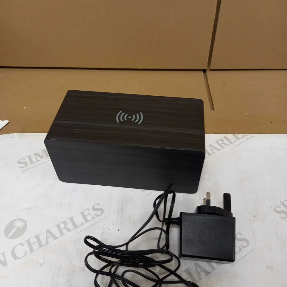 POLAROID BLUETOOTH QI CHARGING ALARM CLOCK 
