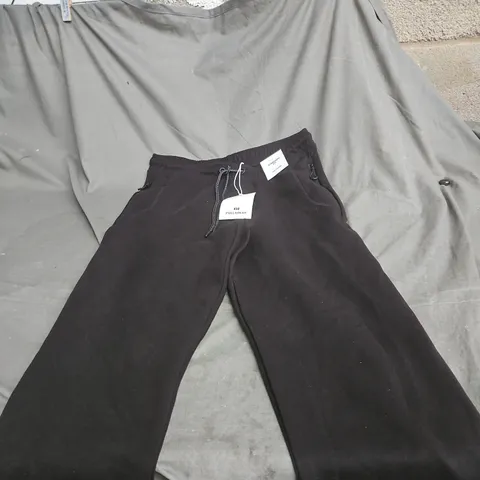 PULL AND BEAR SMALL BLACK JOGGERS WITH TAGS