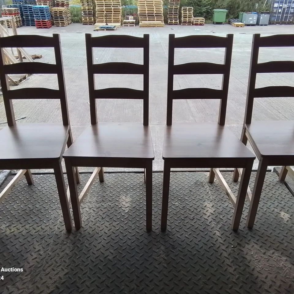 SET OF 4 PINE LOOK SIDE/DINING CHAIRS