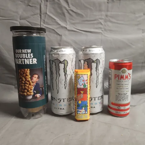 APPROXIMATELY 10 ASSORTED FOOD & DRINK ITEMS TO INCLUDE MONSTER, ALBERT BARTLETT POTATOES, ETC