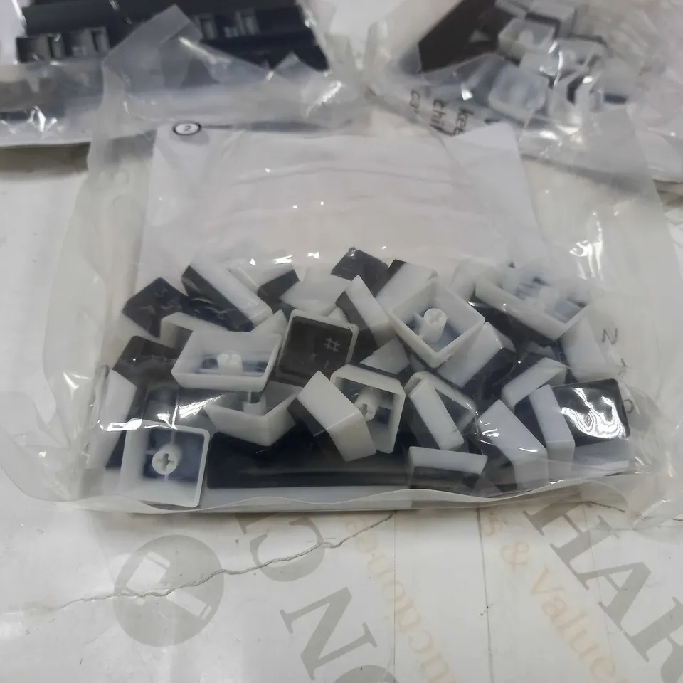STEELSERIES PRISMCAPS UNIVERSAL DOUBLE SHOT PBT KEYCAPS 