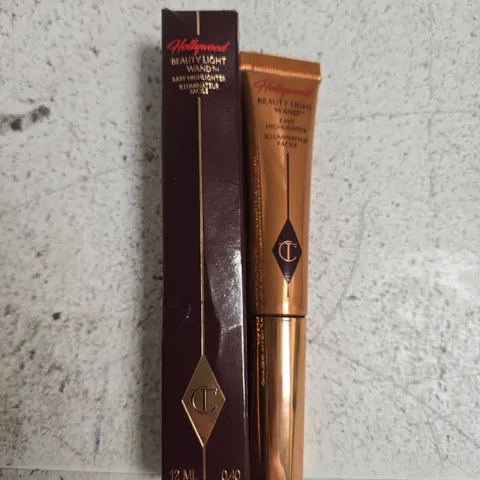 CHARLOTTE TILBURY HOLLYWOOD BEAUTY LIGHT WAND HIGHLIGHTER – 12 ML