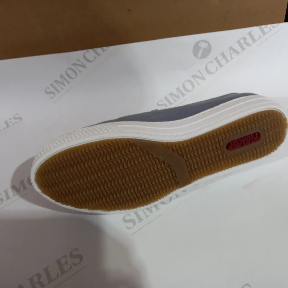 RIEKER SIDE ZIP BLUE SHOES SIZE 5