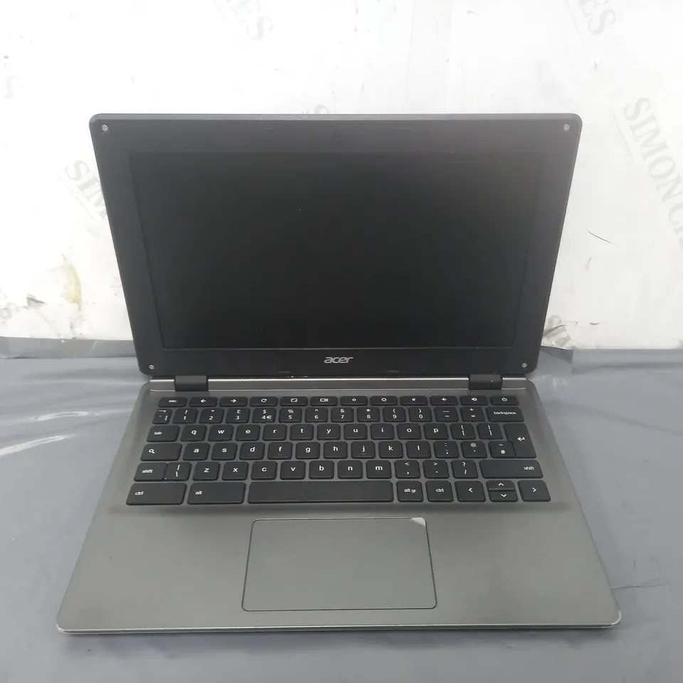 ACER C730 11 INCH INTEL CELERON N2840