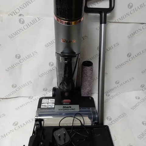 BOXED SHARK HYDROVAC HARD FLOOR WET & DRY CORDLESS CLEANER WD210UK