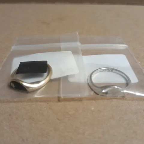 PANDORA SILVER/WHITE & GOLD/BLACK RING PAIR 