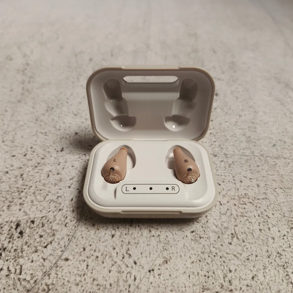 SMART HEARING HEARING AIDS – IN-EAR WIRELESS WITH CHARGING CASE