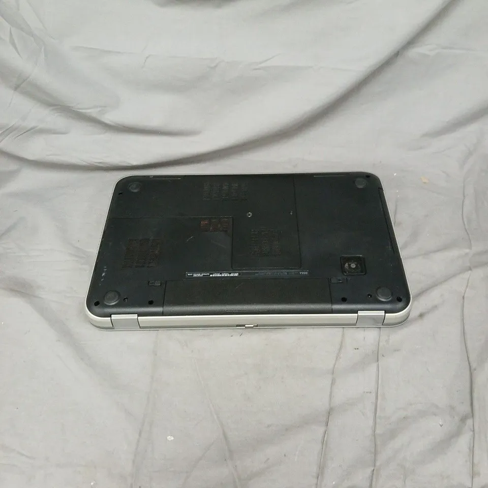 DELL INSPIRON 5720 LAPTOP - I5-3210M 2.5GHZ, 6GB RAM, 1TB HDD, 17.3-INCH DISPLAY. DOES NOT POWER ON