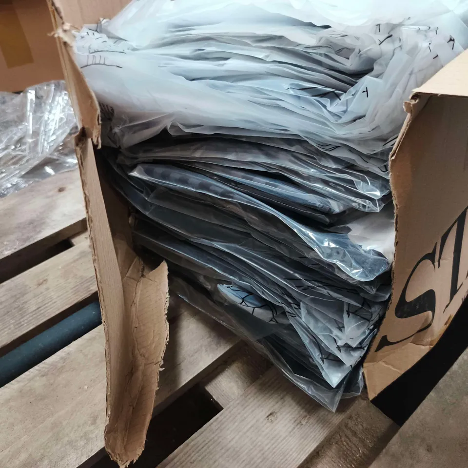 LOT OF APPROXIMATELY 60 BRAND NEW KILLSTAR CLOTHING ITEMS TO INCLUDE FANGSLEY CROP TOPS AND PRINCE OF BEAST BRIEFS - VARIOU SIZES