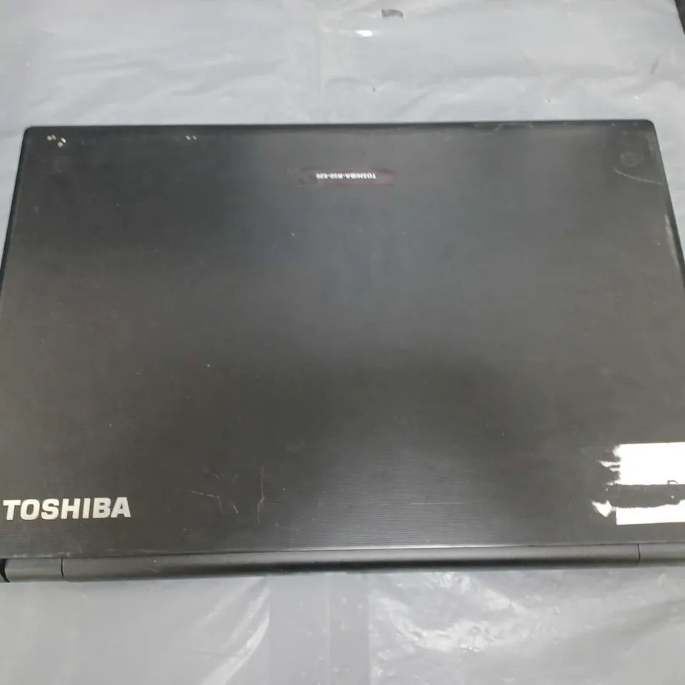 TOSHIBA SATELLITE PRO R50-B 15 INCH I3-4005U 1.70GHZ
