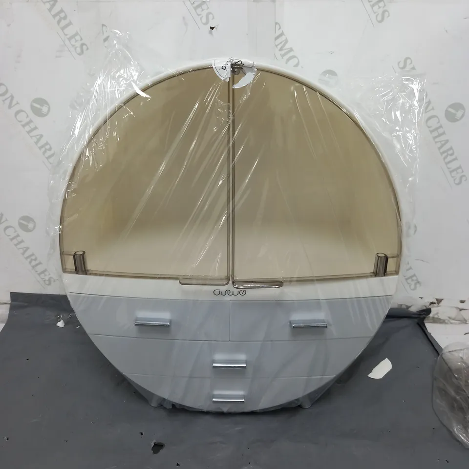 BOXED MAKE-UP SORTER IN WHITE 