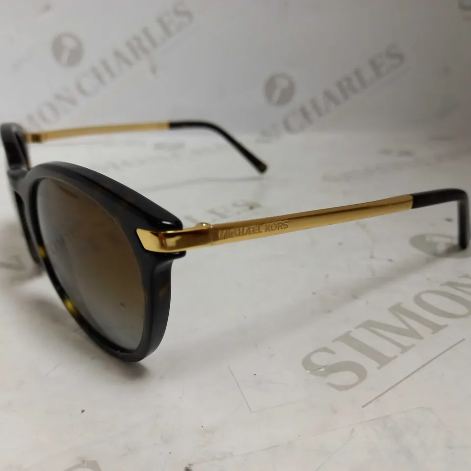 MICHAEL KORS STYLE SUNGLASSES